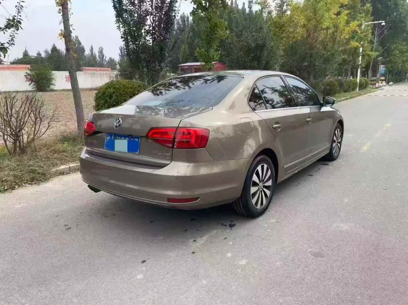 青岛18年大众速腾4