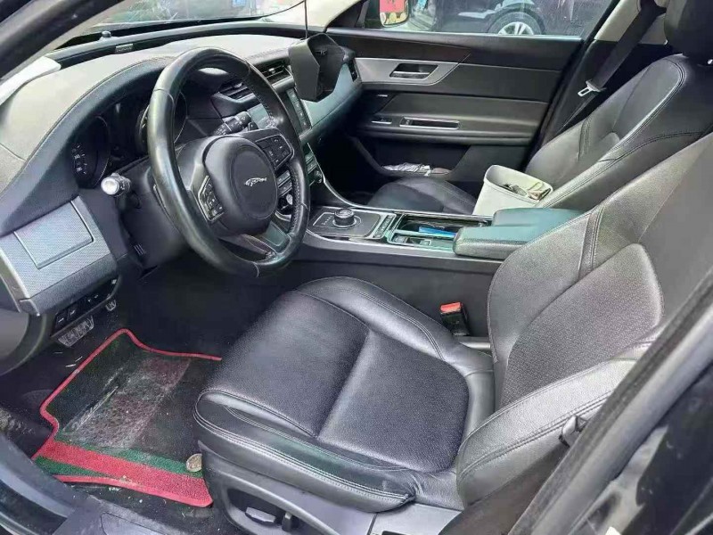 淄博17年捷豹XFL4