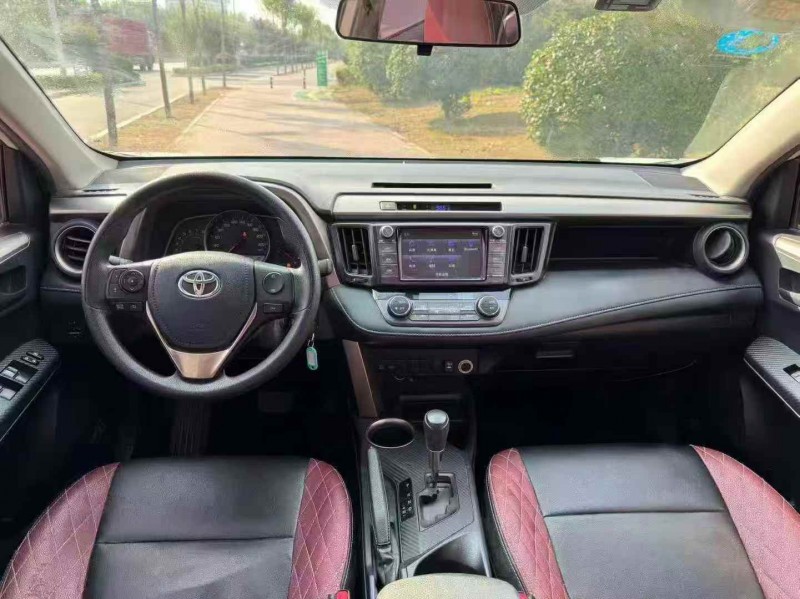 枣庄16年丰田RAV44