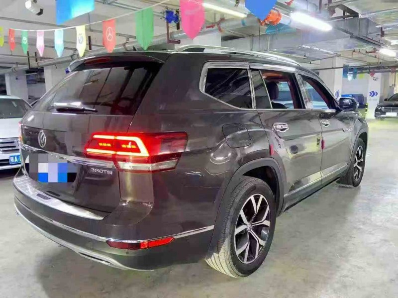 攀枝花20年大众途昂8