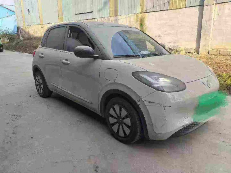 临沂23年五菱汽车缤果2