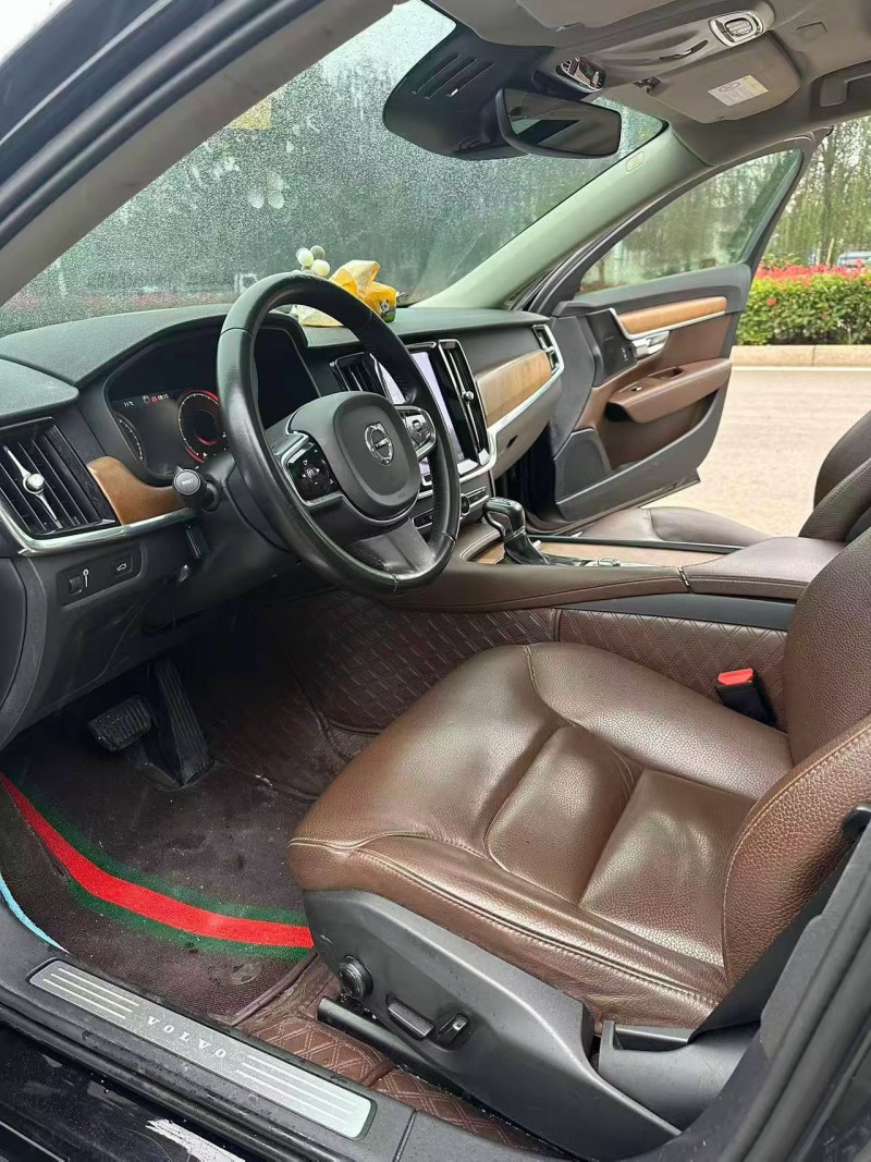 枣庄19年沃尔沃S904