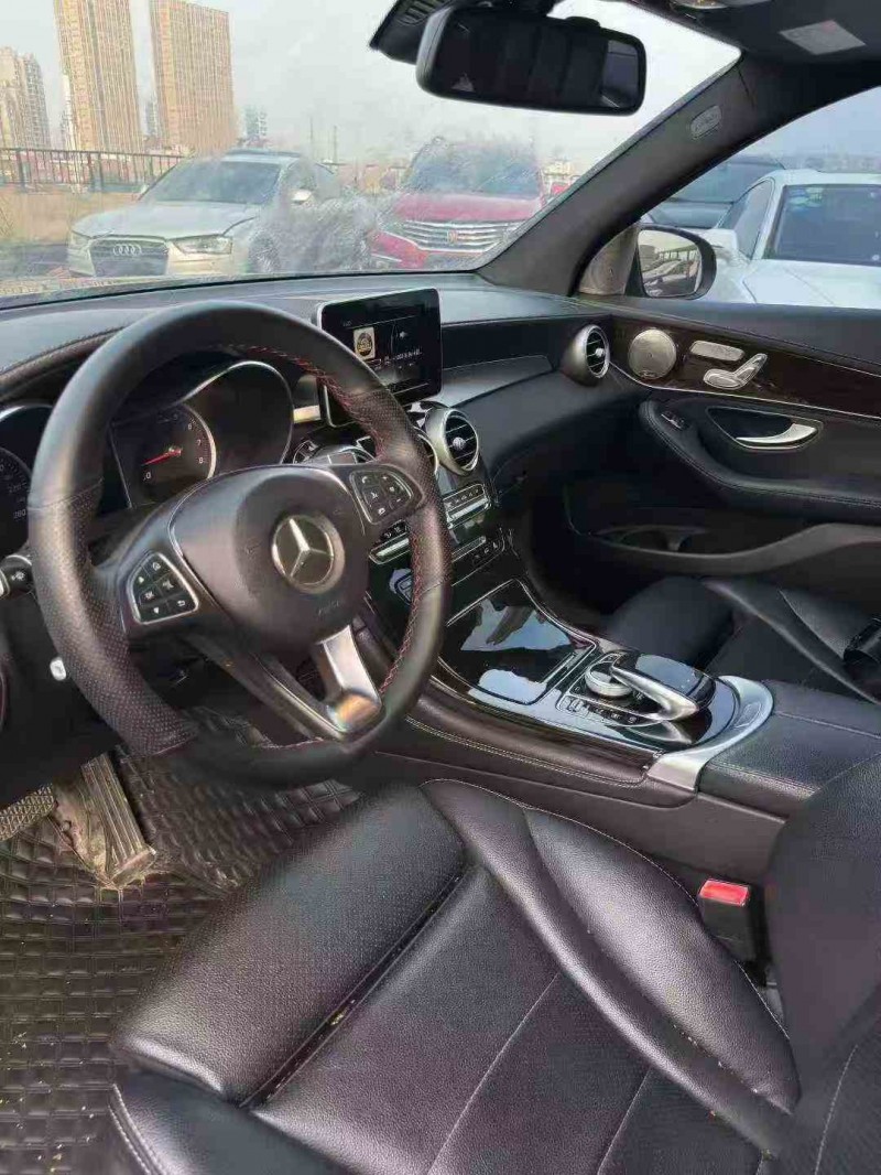 苏州17年奔驰GLC4