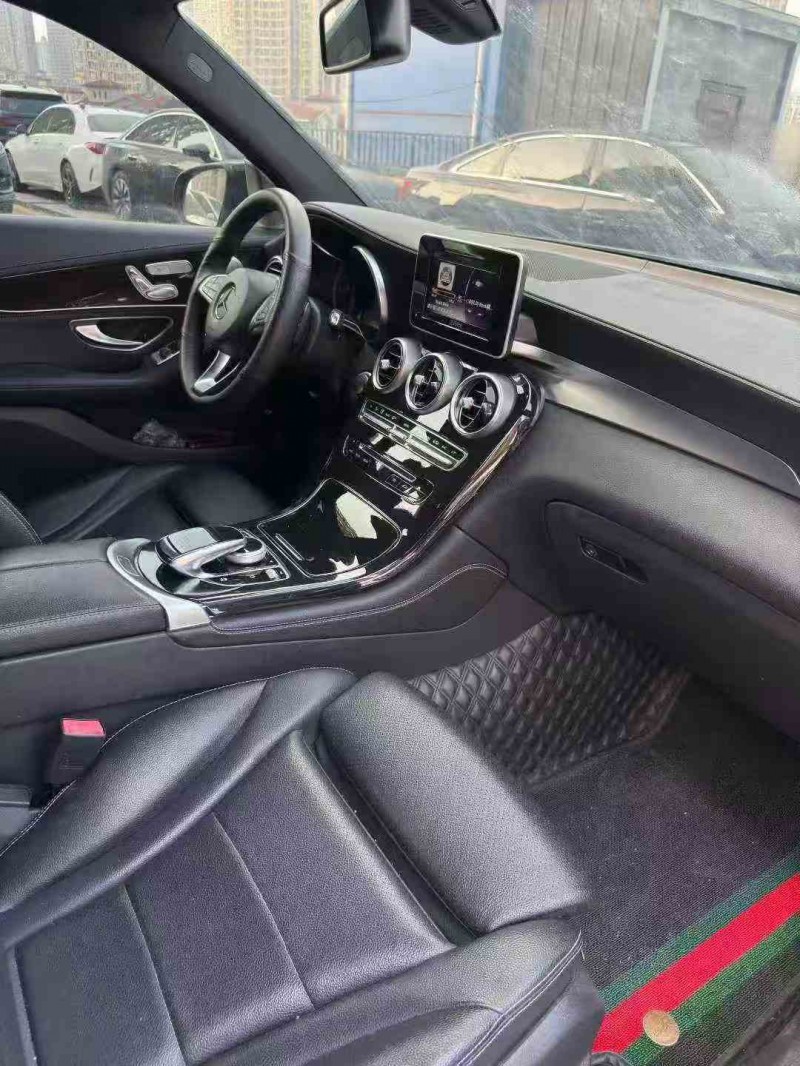 苏州17年奔驰GLC5