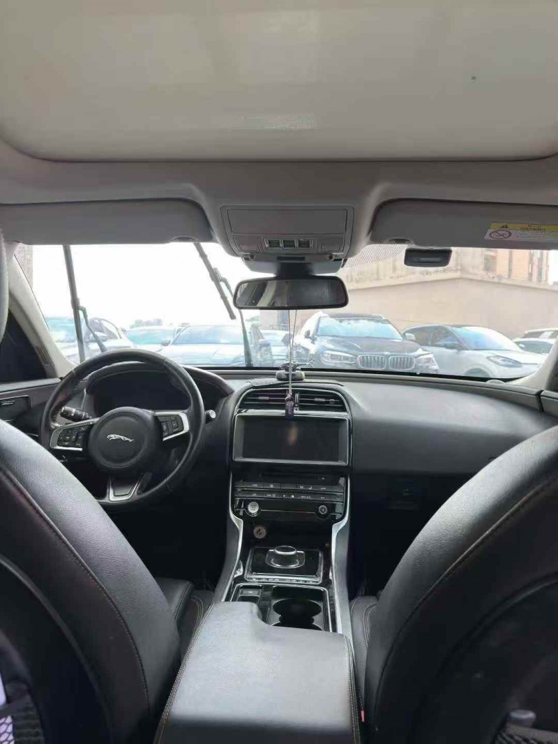 连云港18年捷豹XEL9