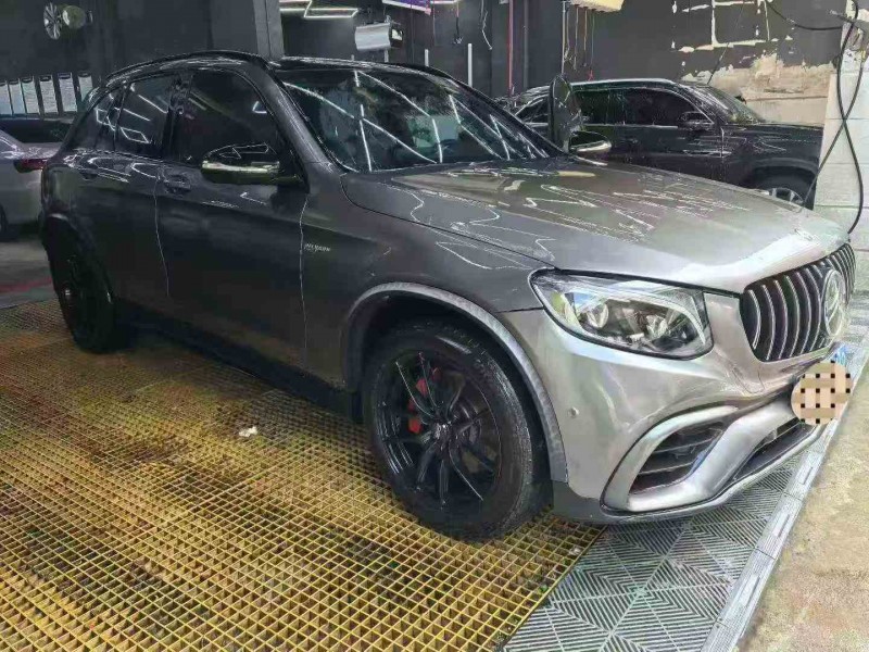 黔西南16年奔驰GLC3