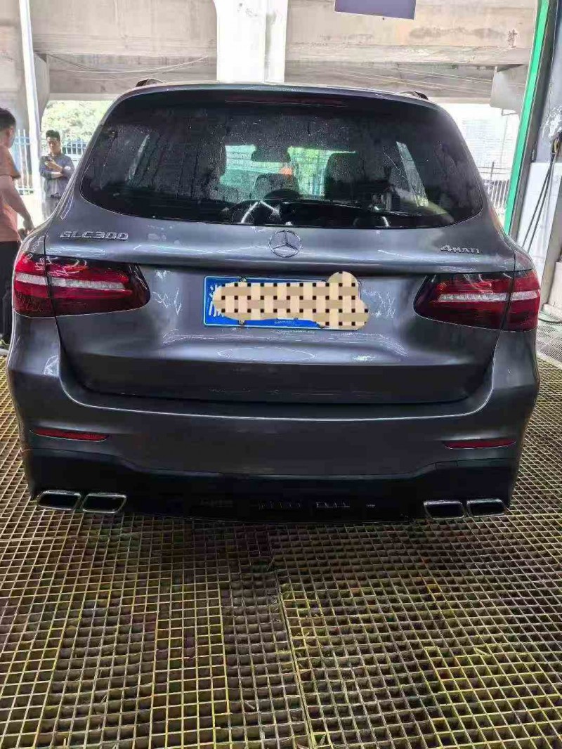 黔西南16年奔驰GLC7