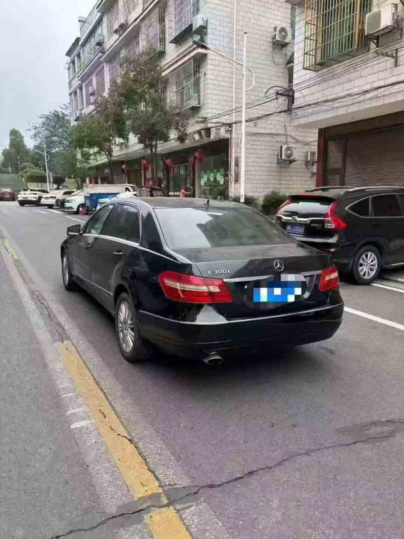 湘潭12年奔驰E8