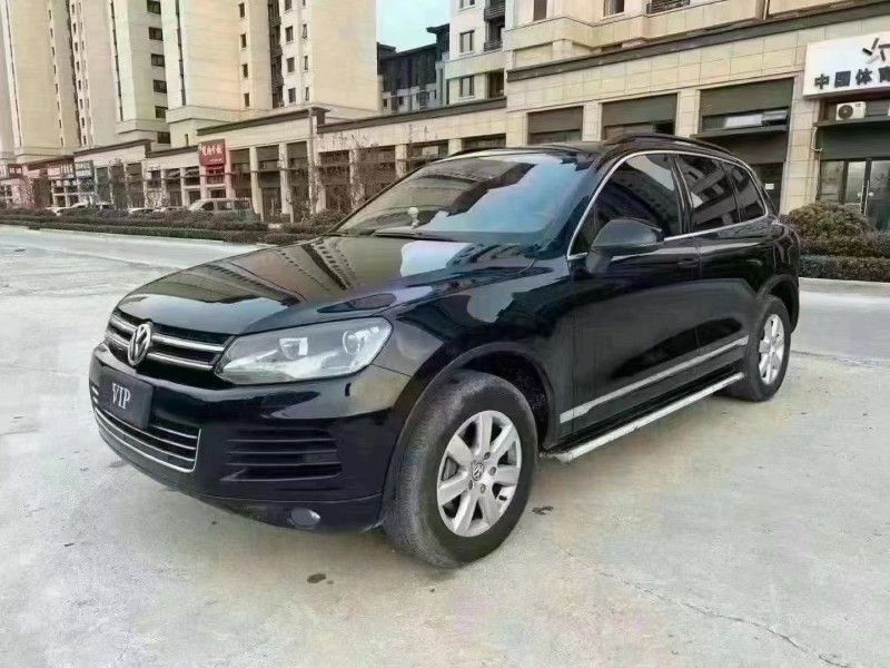 济宁15年大众途锐2