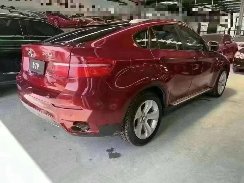 济宁12年宝马X68