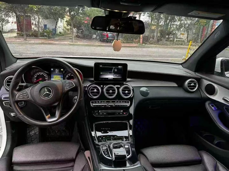 菏泽17年奔驰GLC4