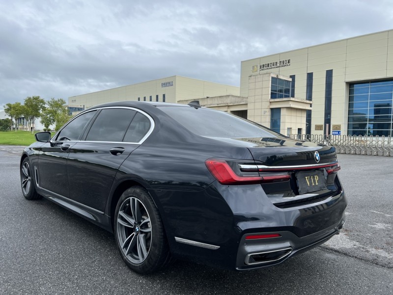 盐城20年宝马7系9