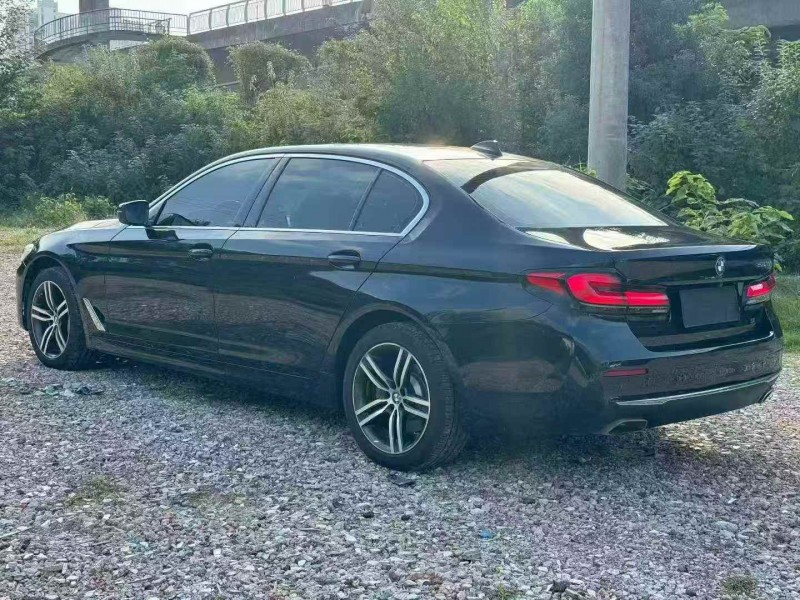 衢州21年宝马5系9