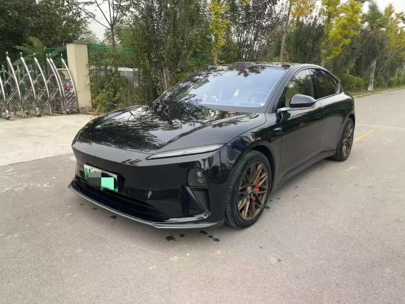 济宁24年蔚来ET53