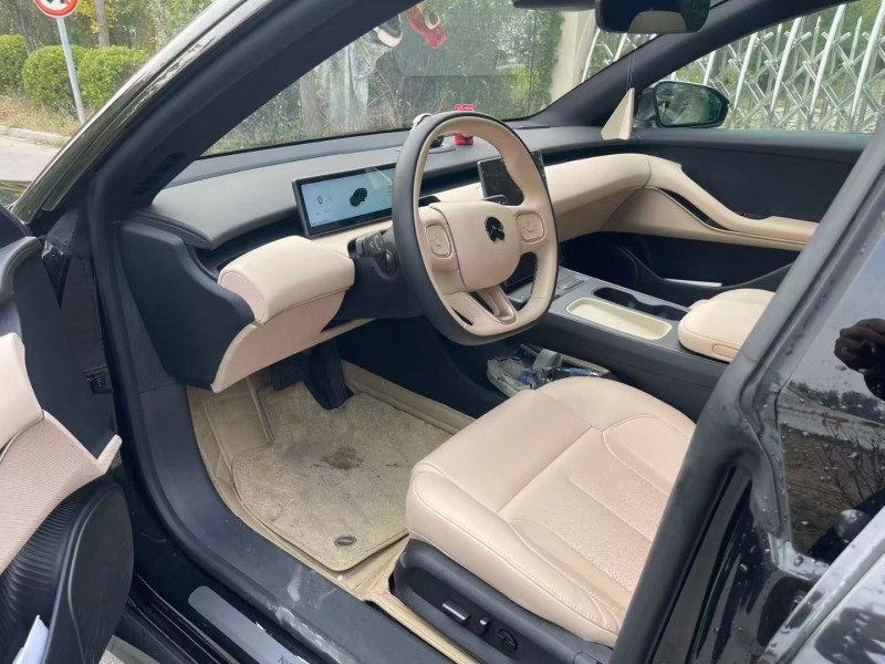 济宁24年蔚来ET55