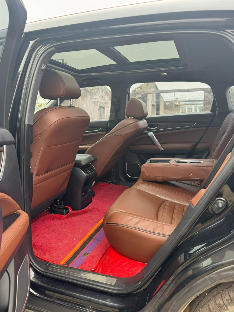 鹤壁19年本田CRV5