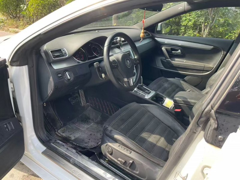 济宁17年大众CC5