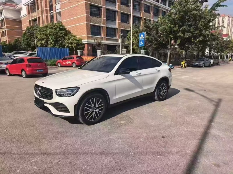广州23年奔驰GLC3