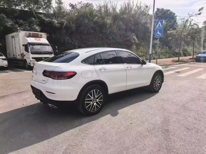 广州23年奔驰GLC7