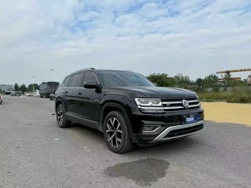 广州17年大众途昂3