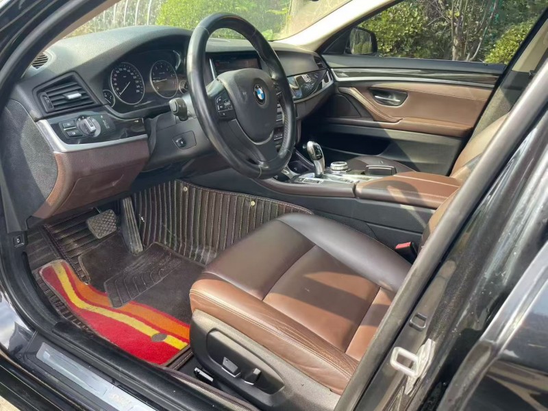 济宁16年宝马5系5