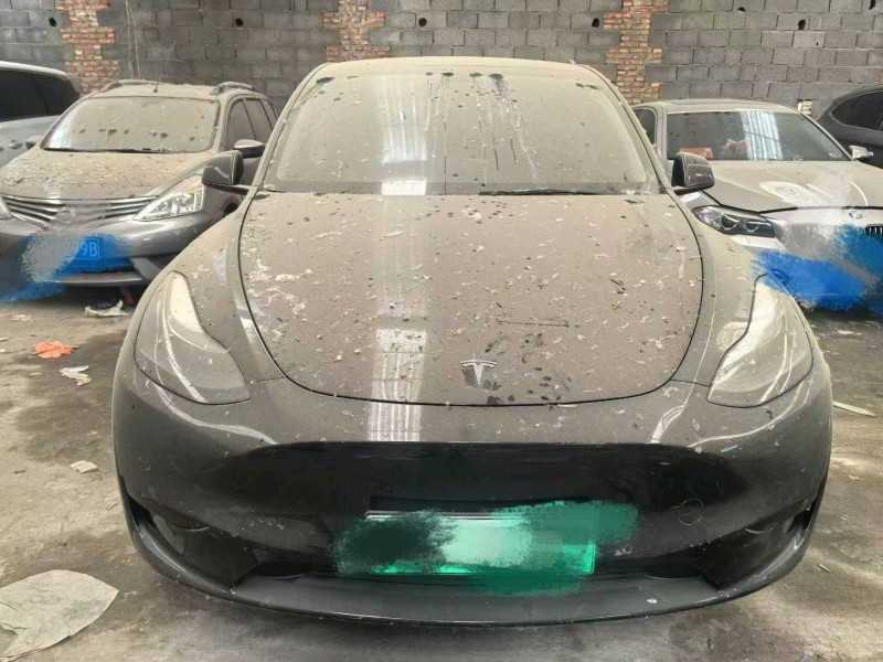 临沂23年特斯拉MODEL Y1