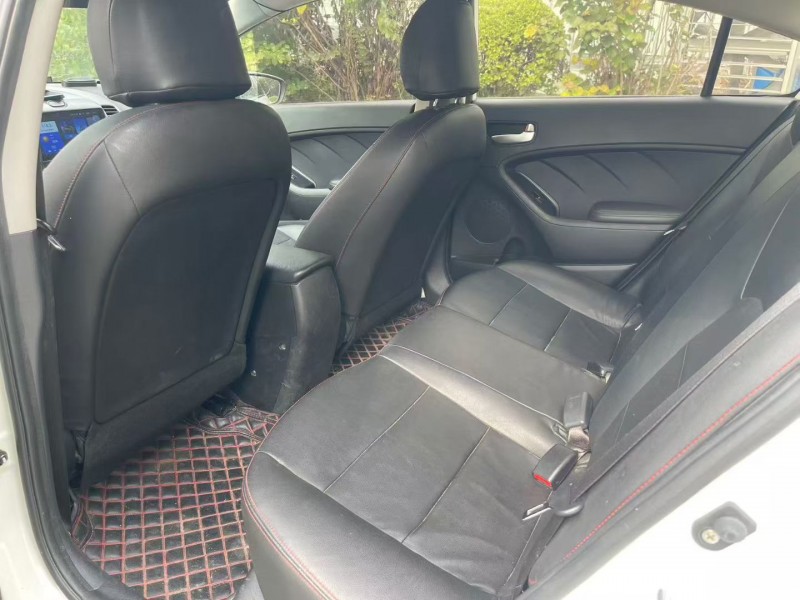 济宁18年起亚K36