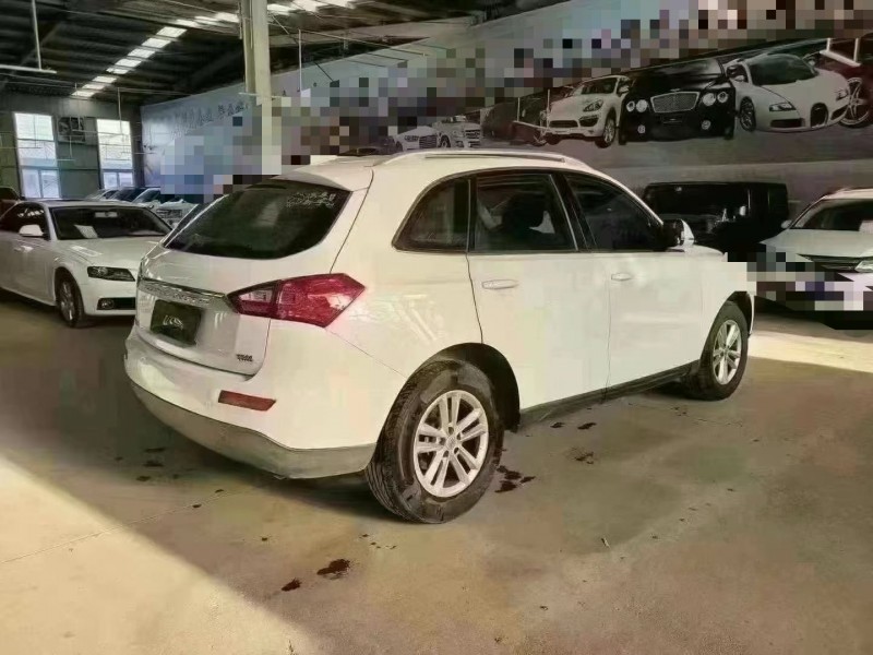 济宁16年众泰T7008