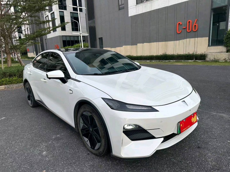 广州23年长安汽车深蓝2