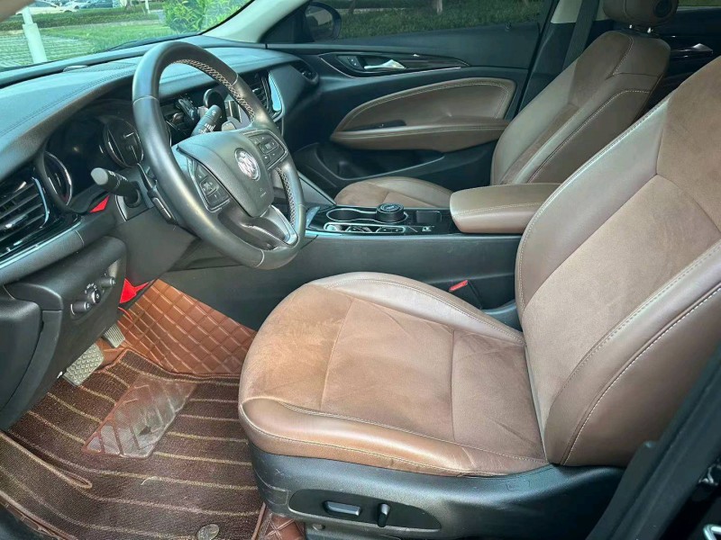 广州23年别克君威8