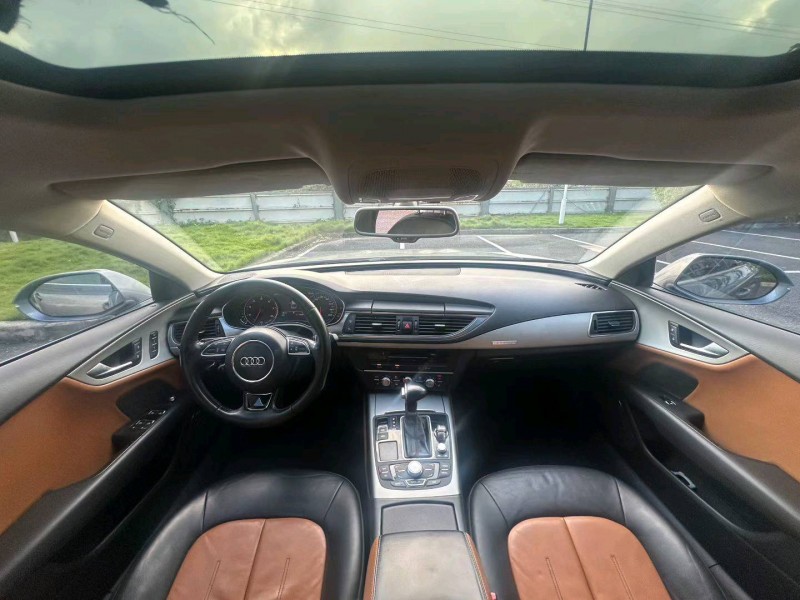 广州15年奥迪A7L8