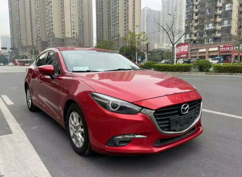 济宁17年马自达昂克赛拉3