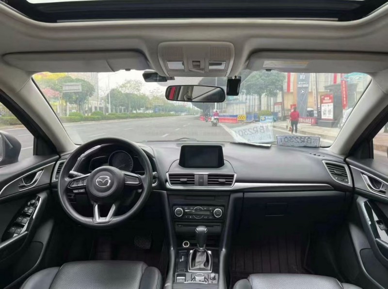 济宁17年马自达昂克赛拉6