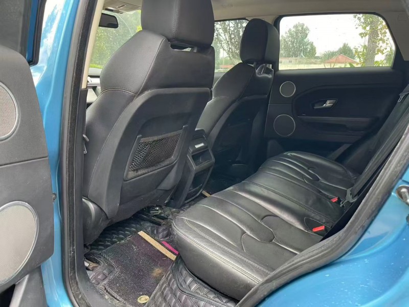 济宁14年路虎极光6