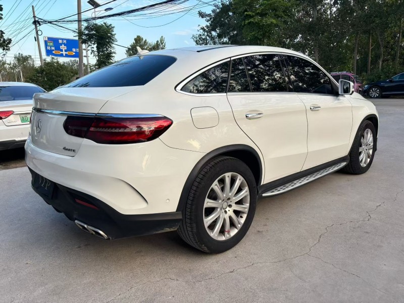 徐州17年奔驰GLE8