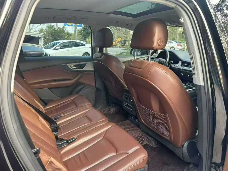 徐州18年奥迪Q76