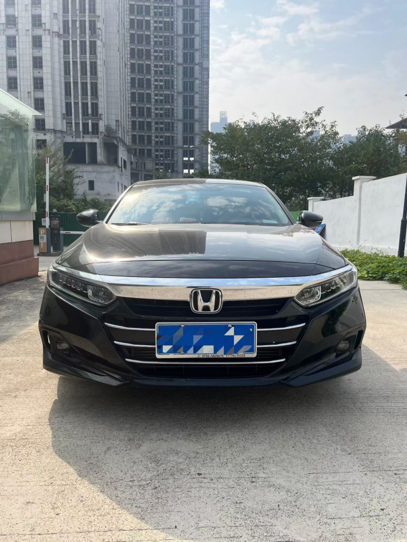 九江23年本田雅阁1