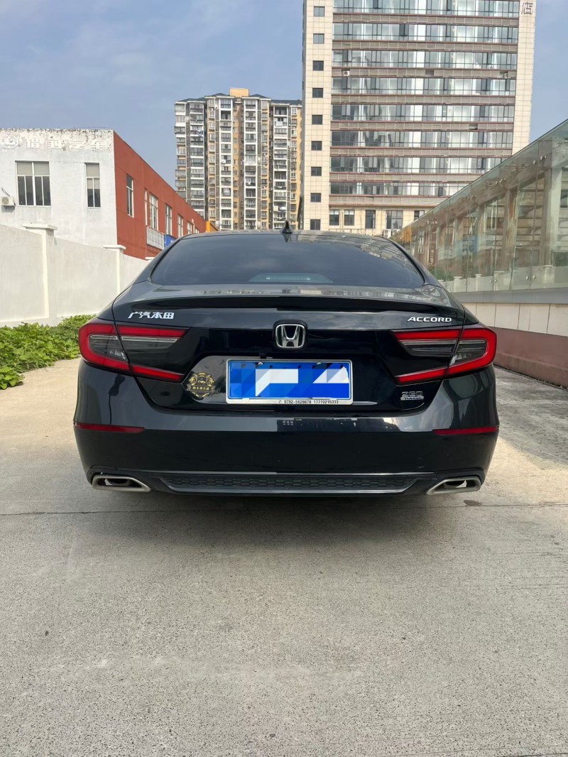 九江23年本田雅阁7