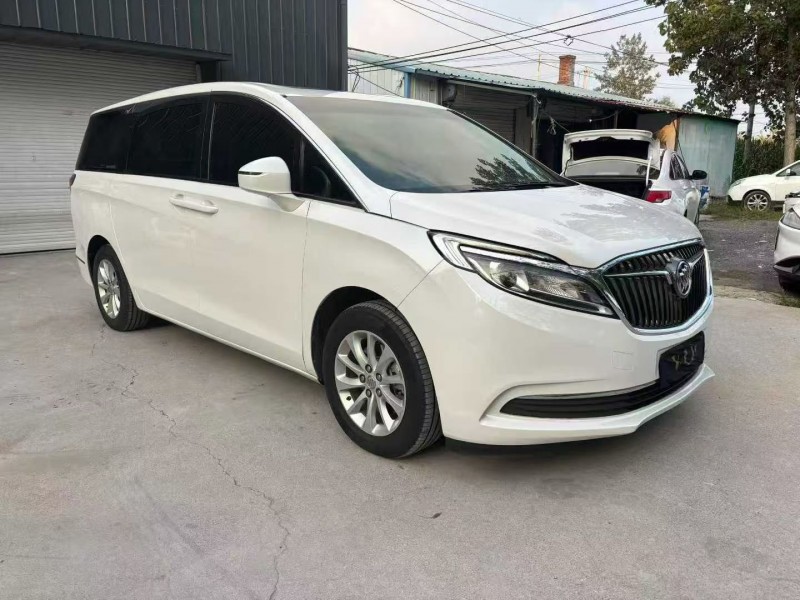 徐州18年别克GL82