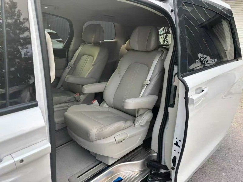 徐州18年别克GL85