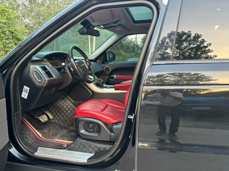 徐州17年路虎揽胜运动6