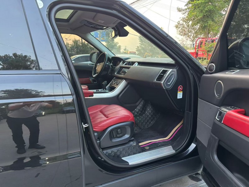 徐州17年路虎揽胜运动8