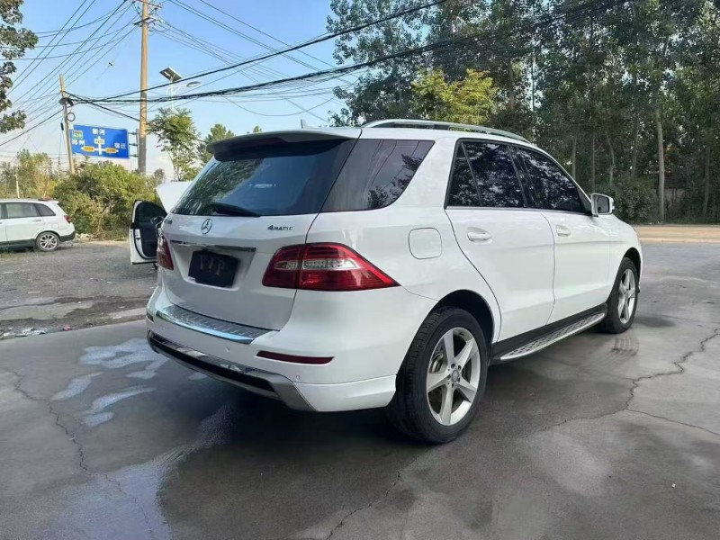 徐州14年奔驰ML8