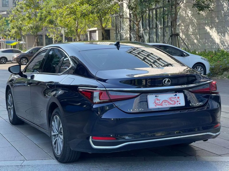佛山24年雷克萨斯ES7