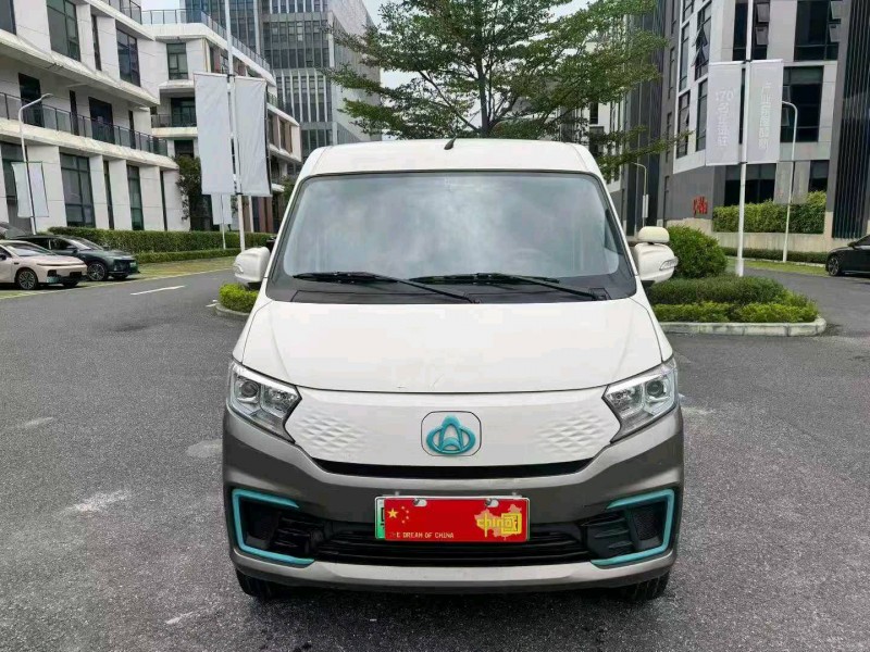 广州23年长安汽车跨越1