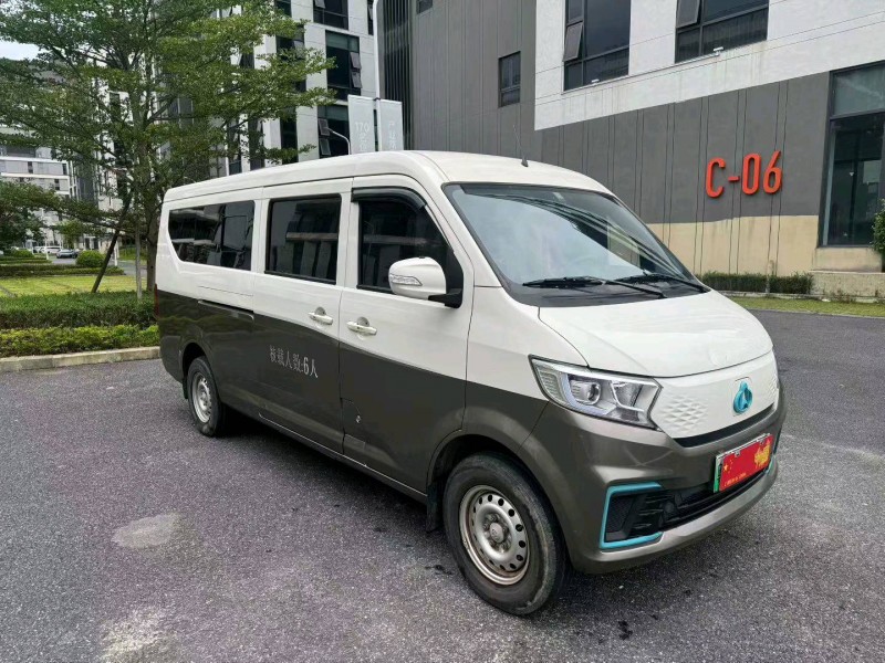 广州23年长安汽车跨越3