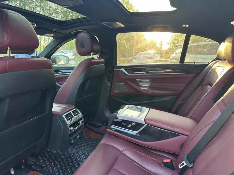 徐州18年宝马5系4