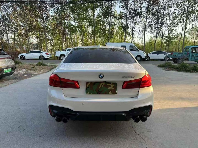 徐州18年宝马5系9