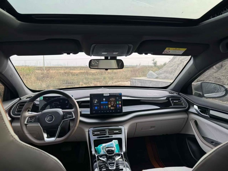 菏泽25年比亚迪秦4