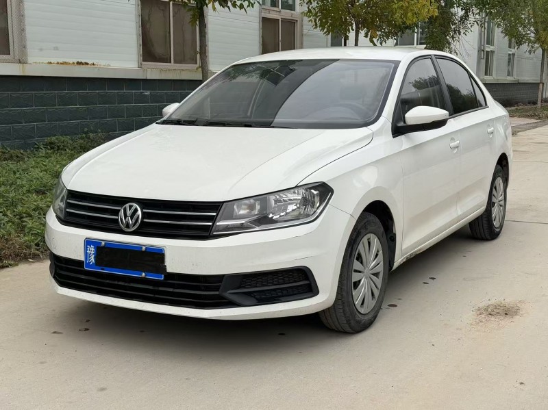 新乡19年大众桑塔纳2